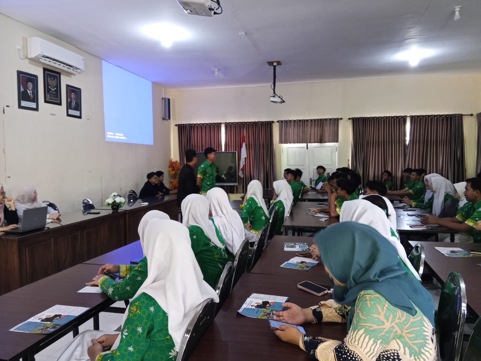 sosialisasi unej1